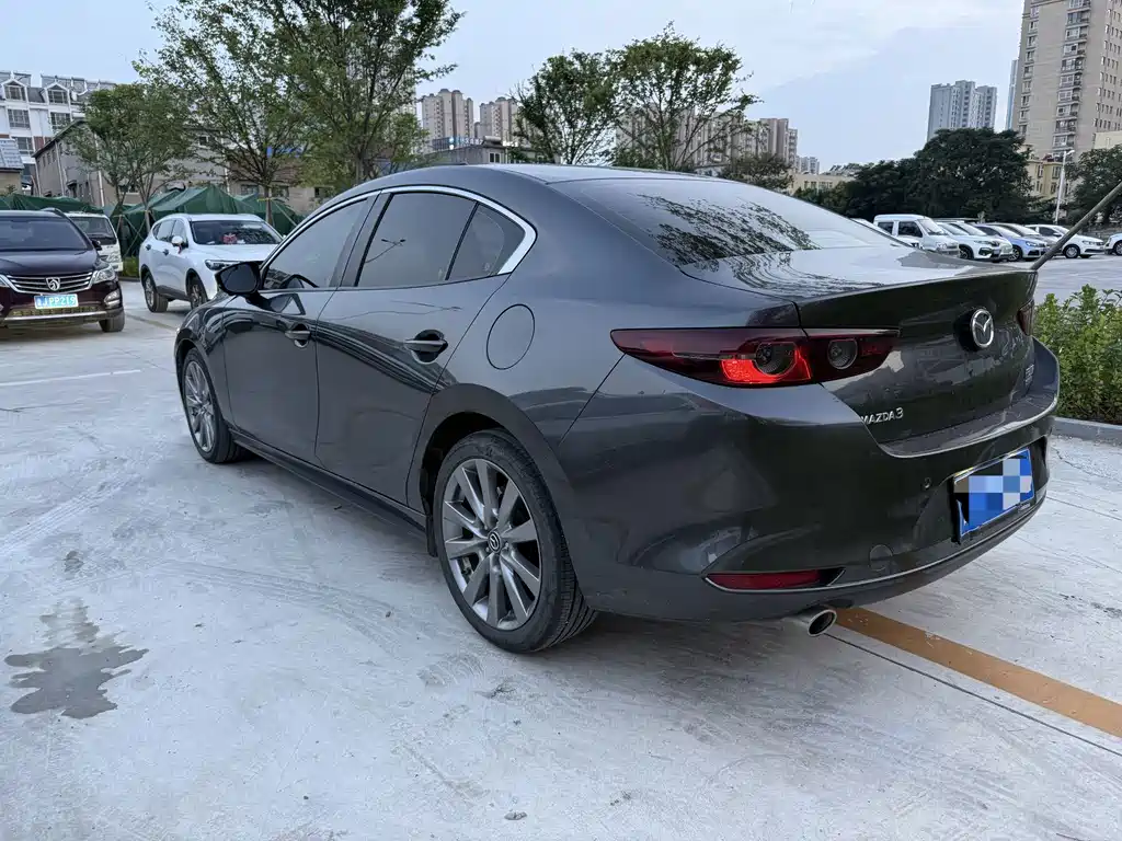 Mazda 3 Angkesela 2022