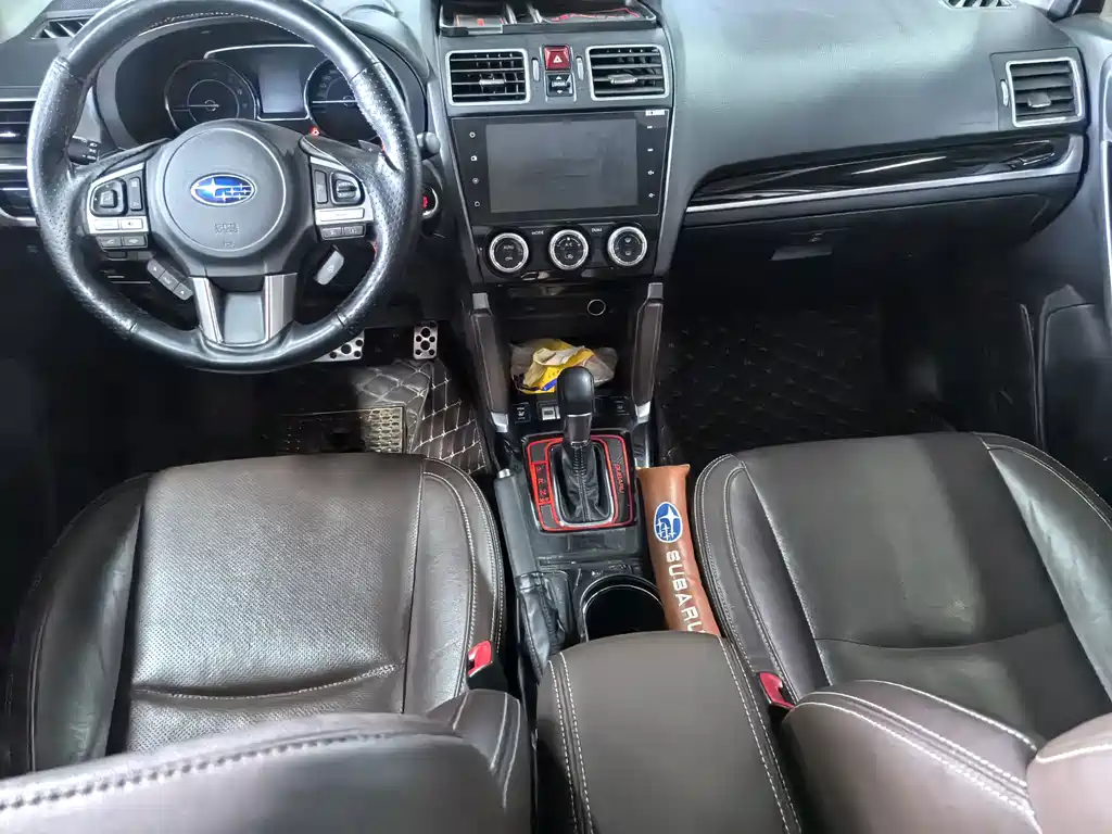Subaru Forester 2016 — фото 8