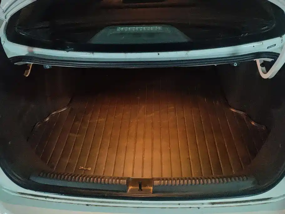 Volkswagen Sagitar 2017