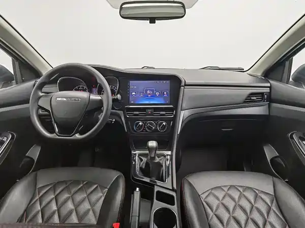 Venucia T70 2018