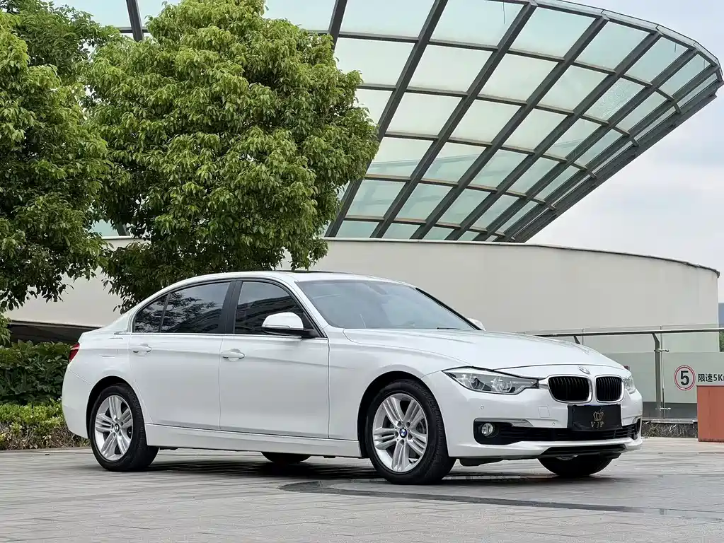 BMW 3 Series 2017 — фото 3