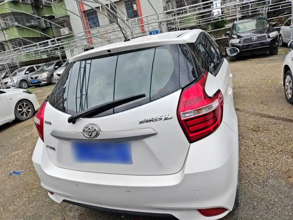 Toyota Yaris L 2018