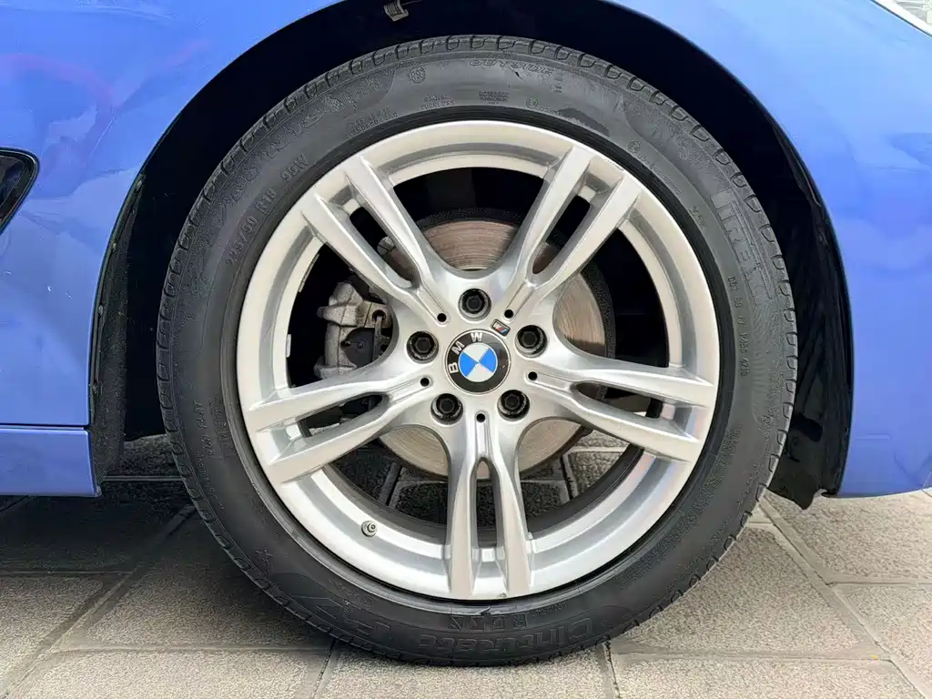 BMW 3 Series GT 2019 — фото 30
