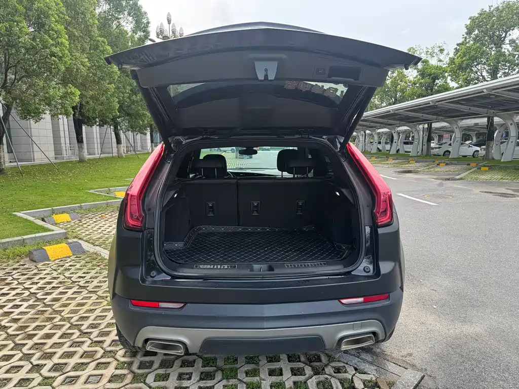 Cadillac XT4 2021 — фото 17