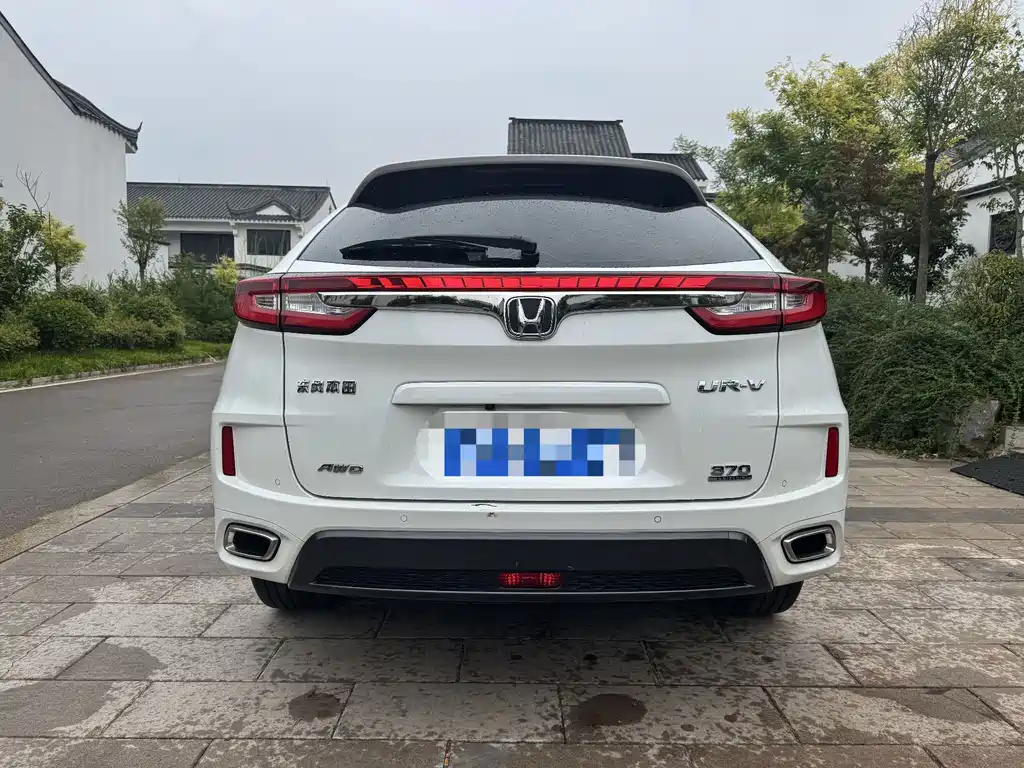 Honda UR-V 2017 — фото 11