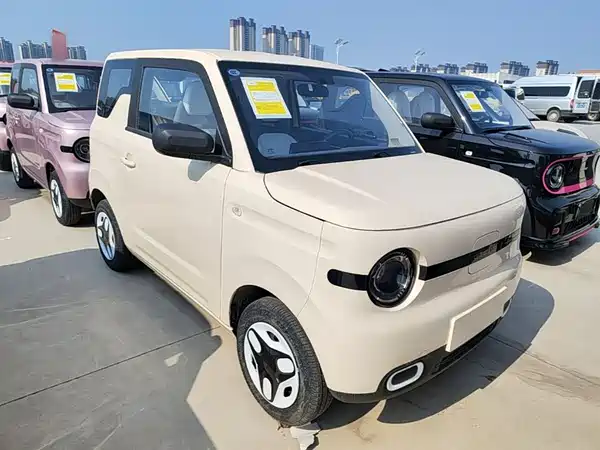 Geely Galaxy Panda 2025