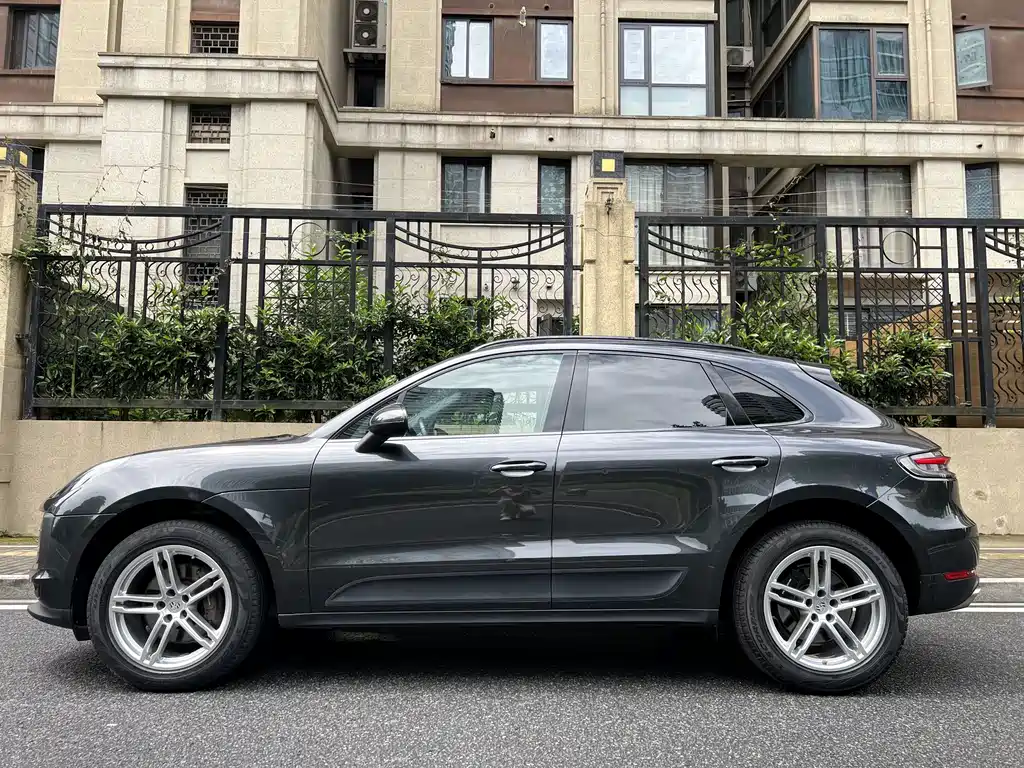 Porsche Macan 2018 — фото 7