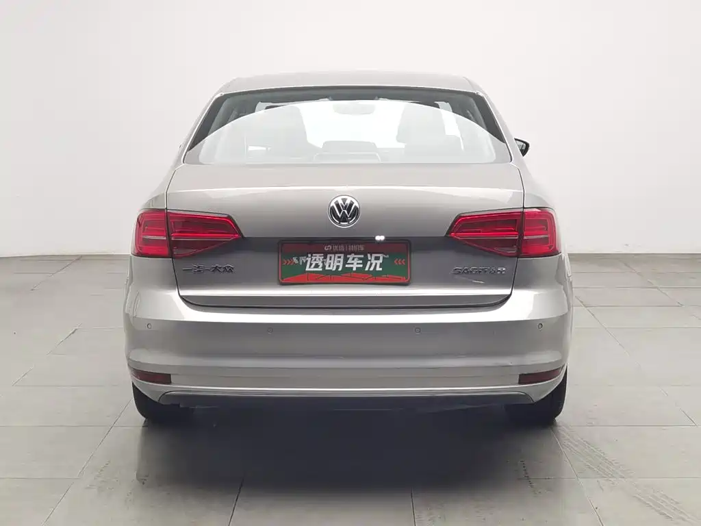 Volkswagen Sagitar 2019
