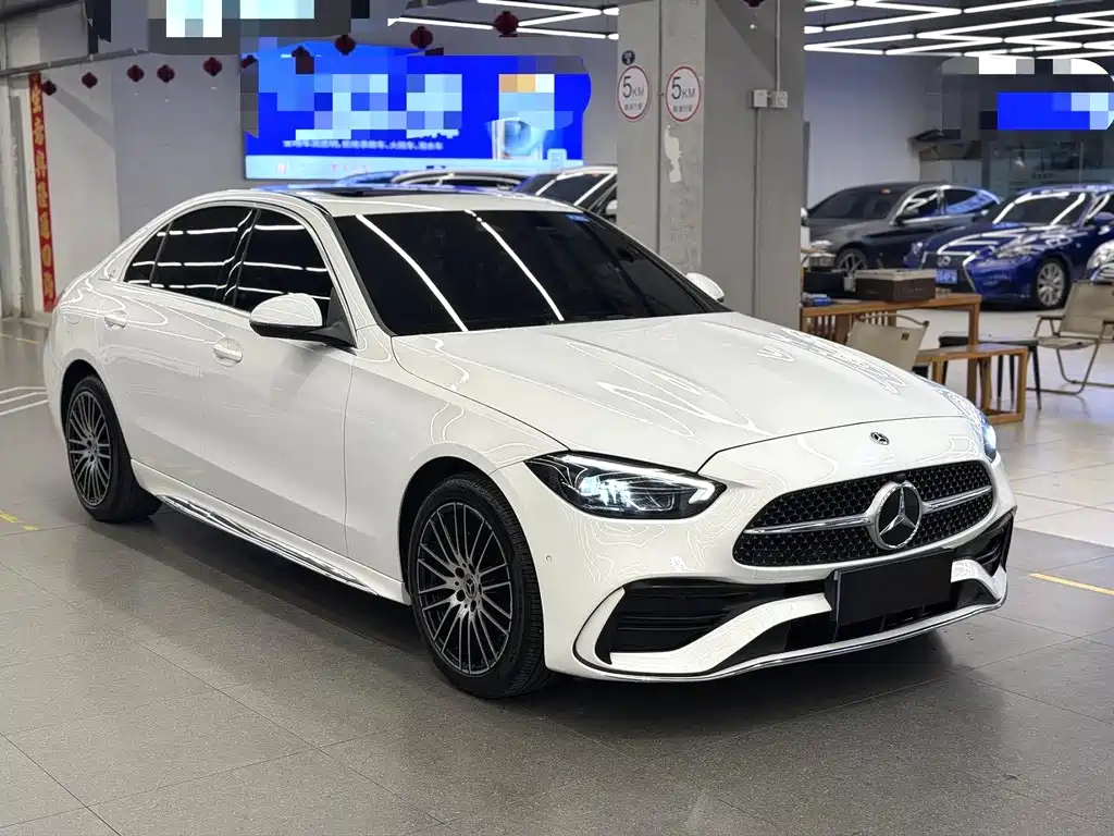 Mercedes-Benz C-Class 2023