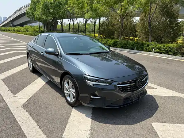 Buick Regal 2021