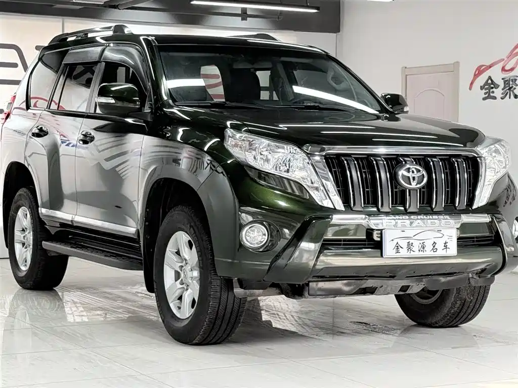 Toyota Prado 2015 — фото 3