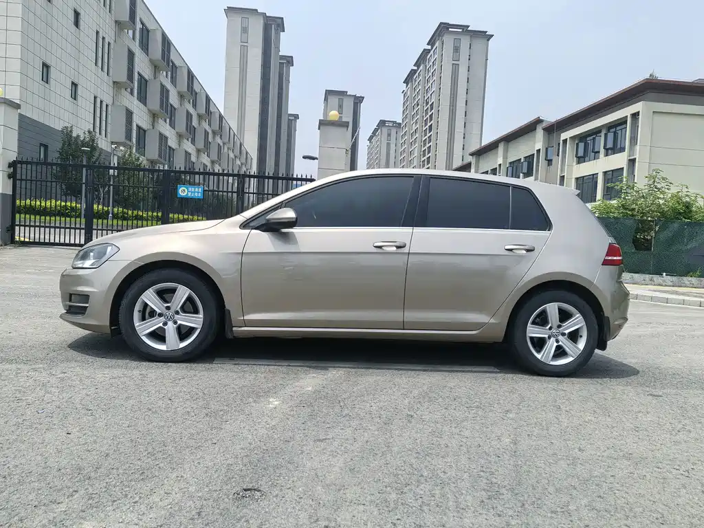 Volkswagen Golf 2015