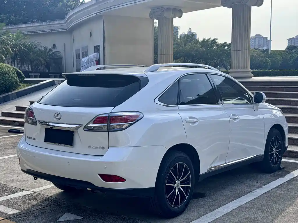 Lexus RX Classic 2014 — фото 10