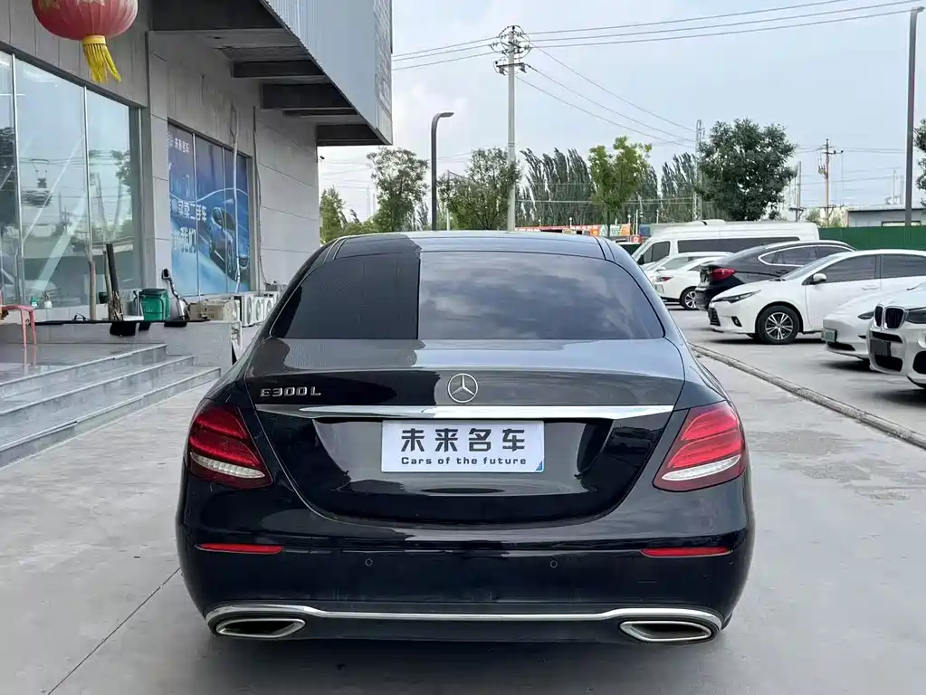 Mercedes-Benz E-Class 2020 — фото 13