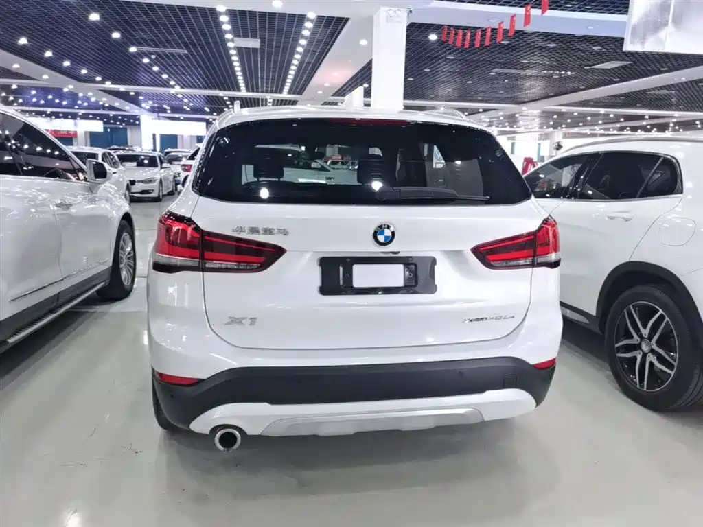 BMW X1 New Energy 2020 — фото 6