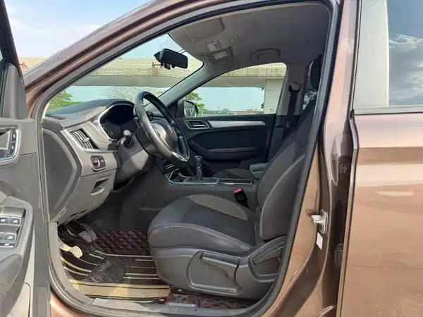 Roewe RX5 2018