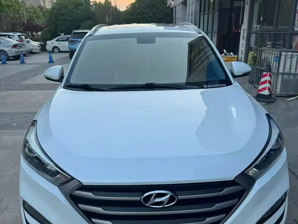 Hyundai Tucson 2017 — фото 5
