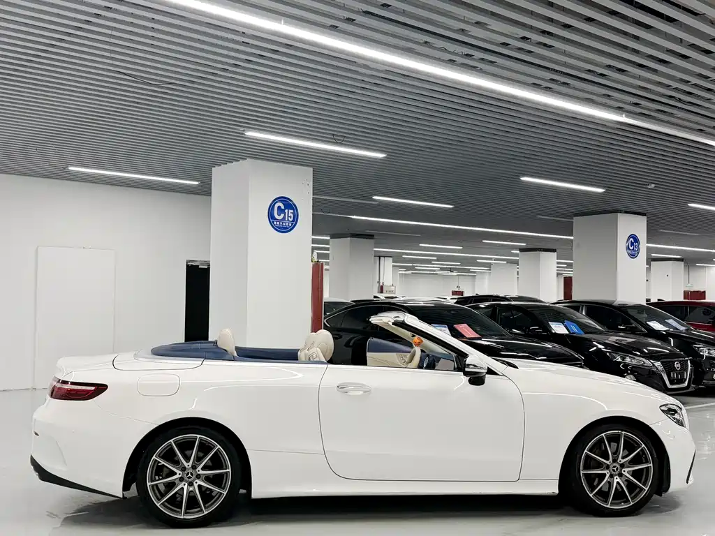 Mercedes-Benz E-Class 2021 — фото 14