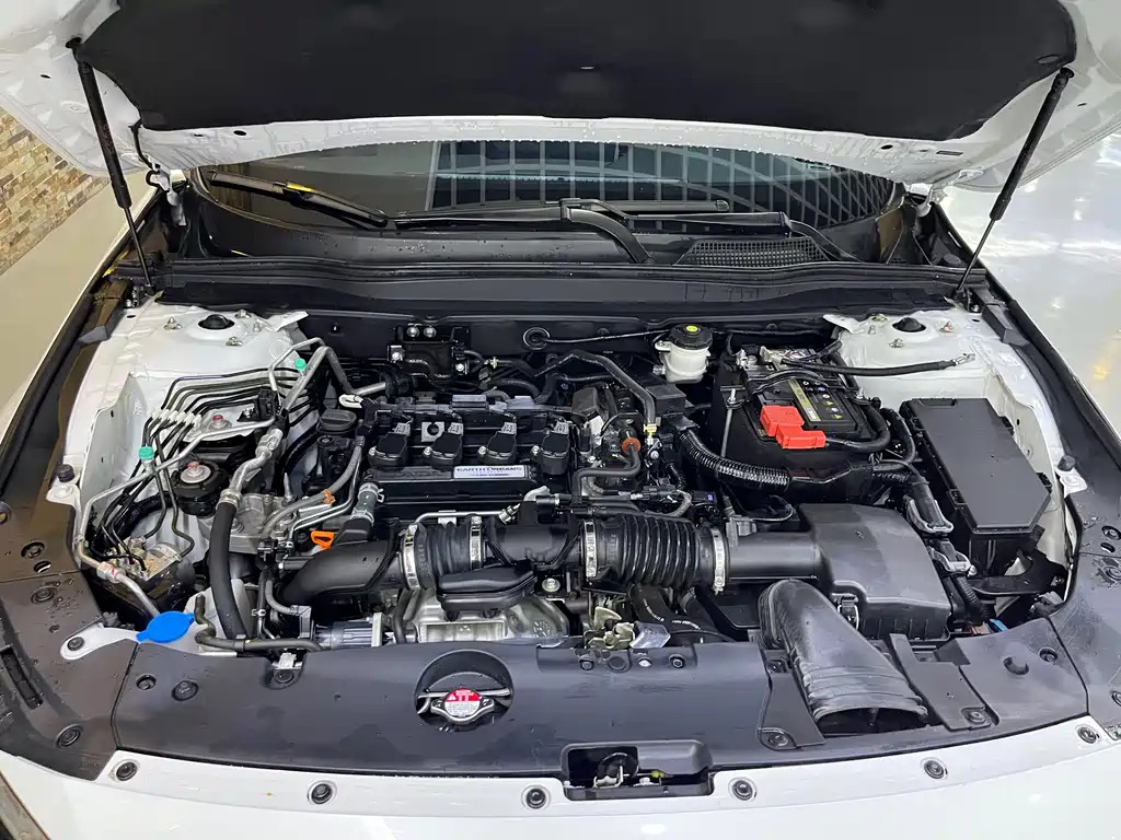 Honda Accord 2023 — фото 19