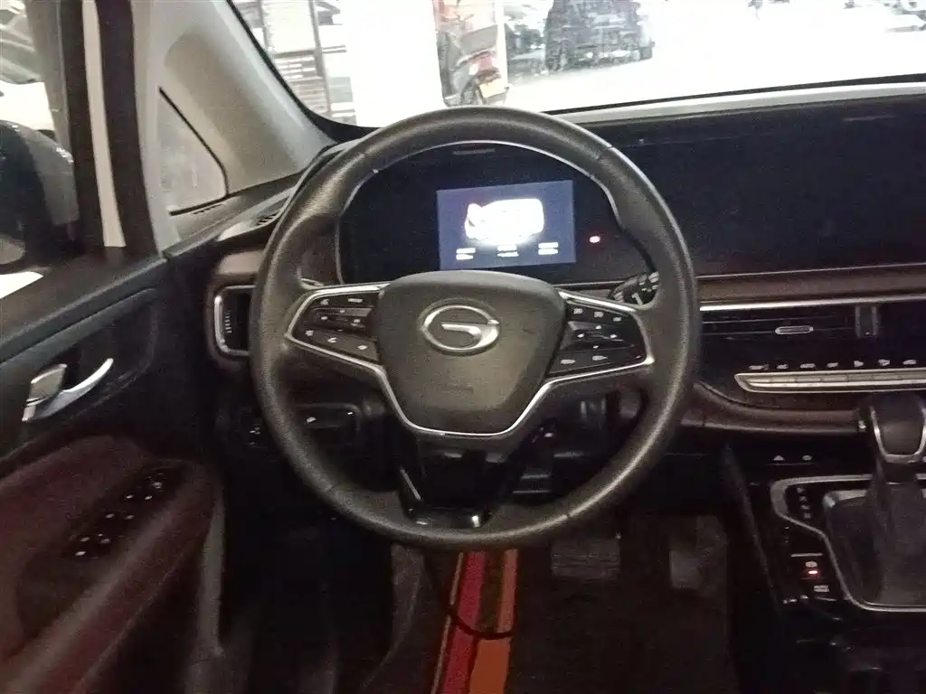 GAC Motor Trumpchi M6 2023 — фото 7