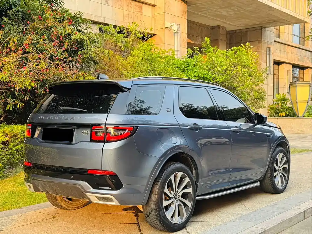 Land Rover Discovery Sport 2022 — фото 4