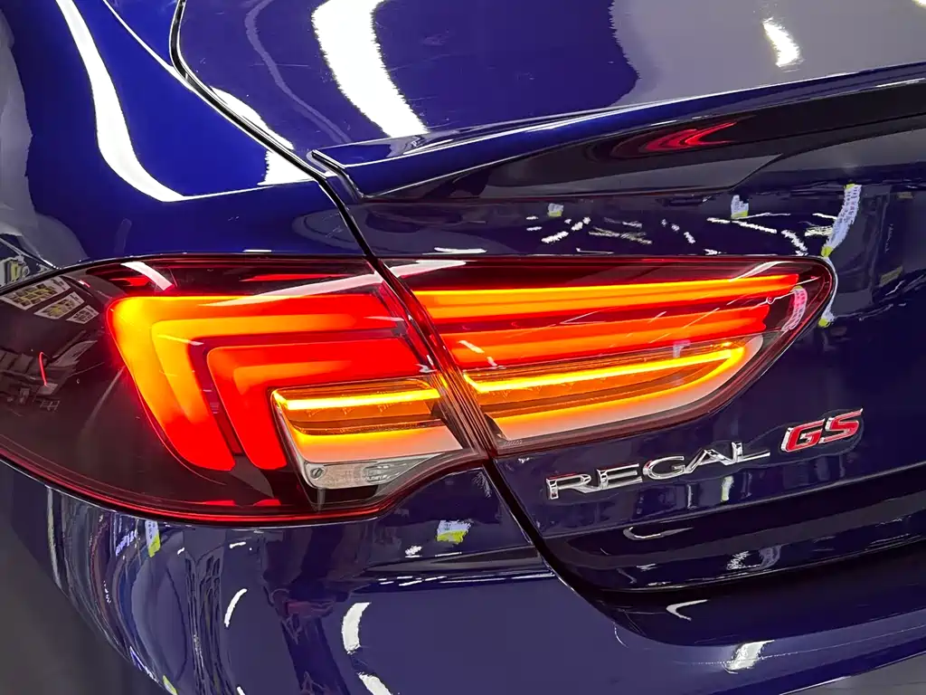 Buick Regal 2020 — фото 13