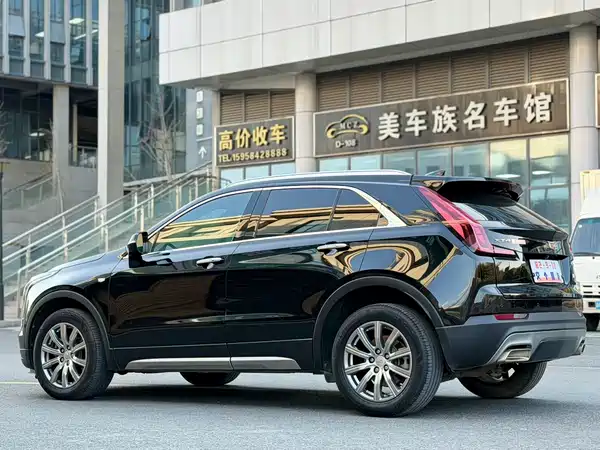 Cadillac XT4 2021