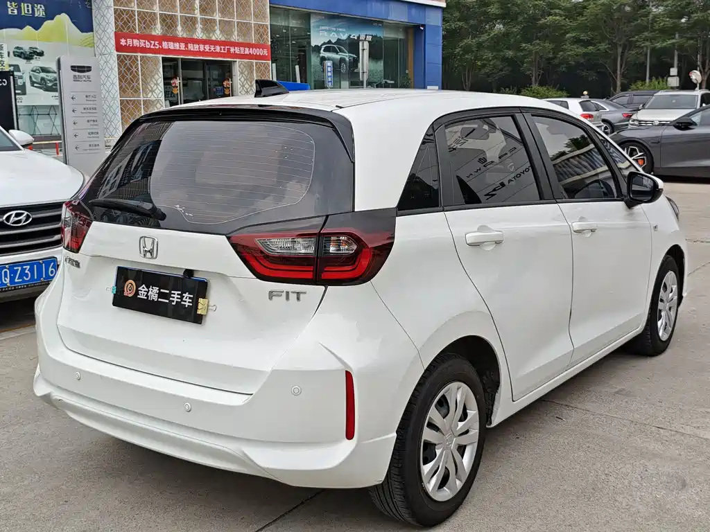 Honda Fit 2021 — фото 3