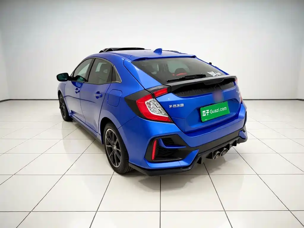 Honda Civic 2020 — фото 25