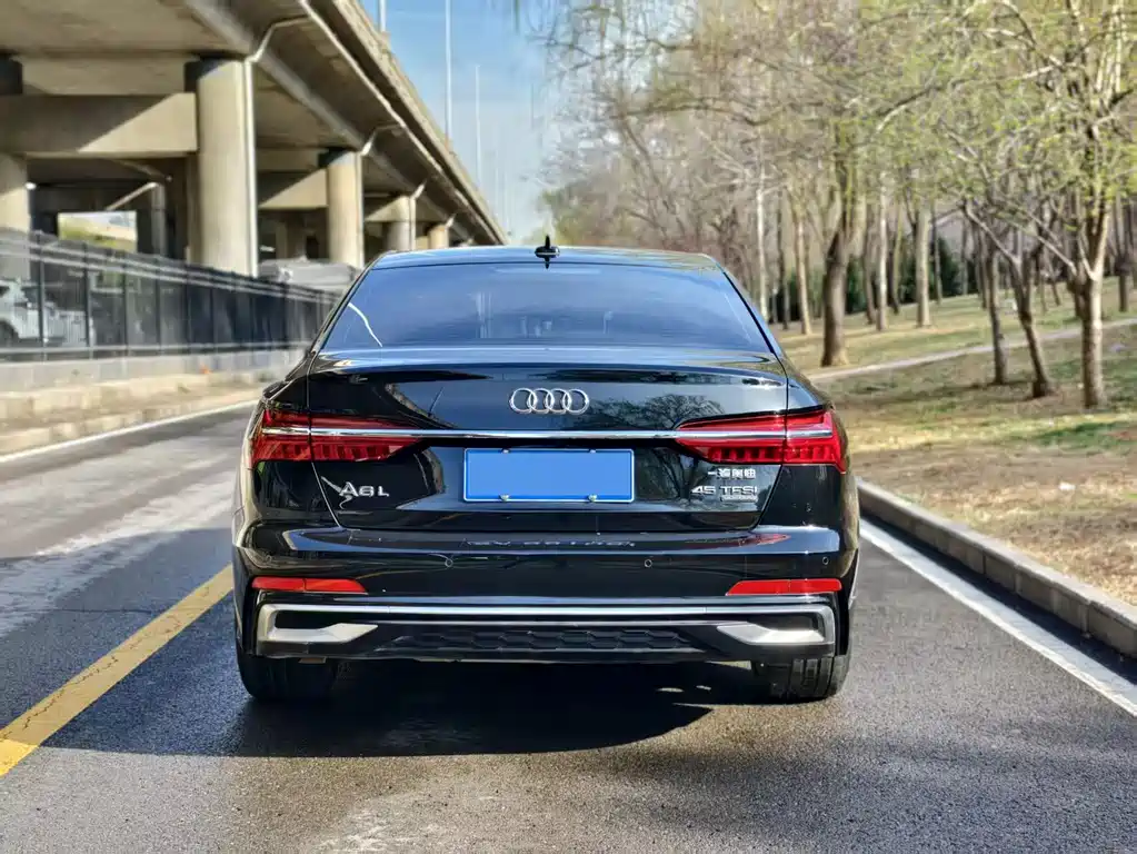 Audi A6L 2024 — фото 11