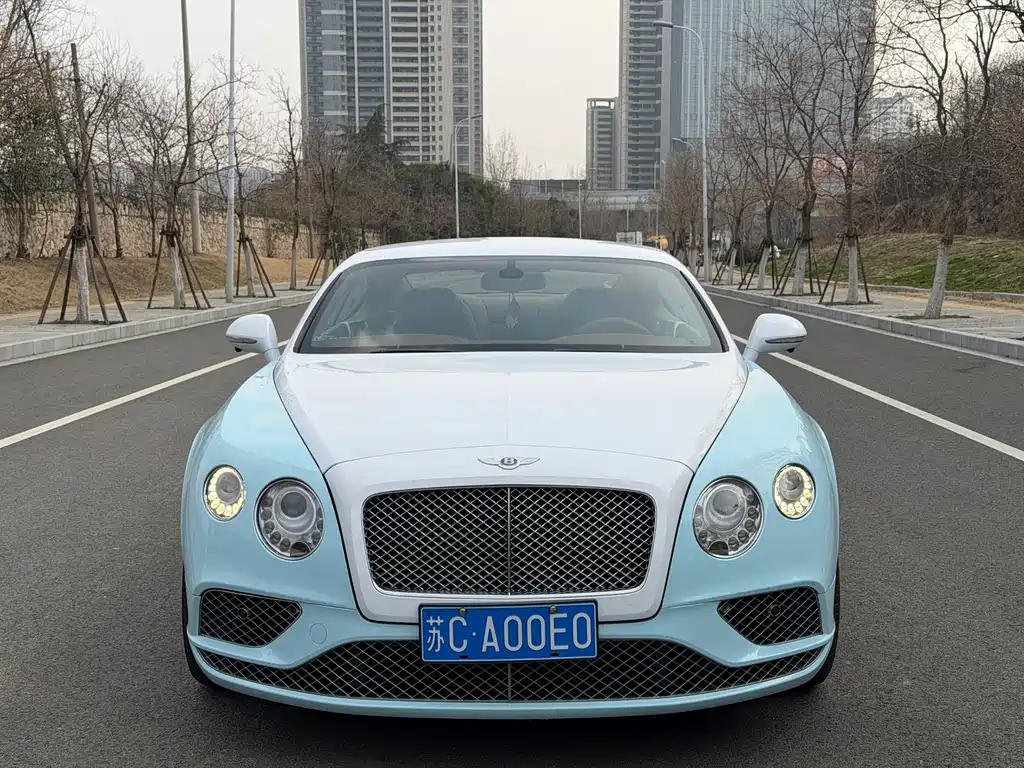 Bentley Continental 2015 — фото 2