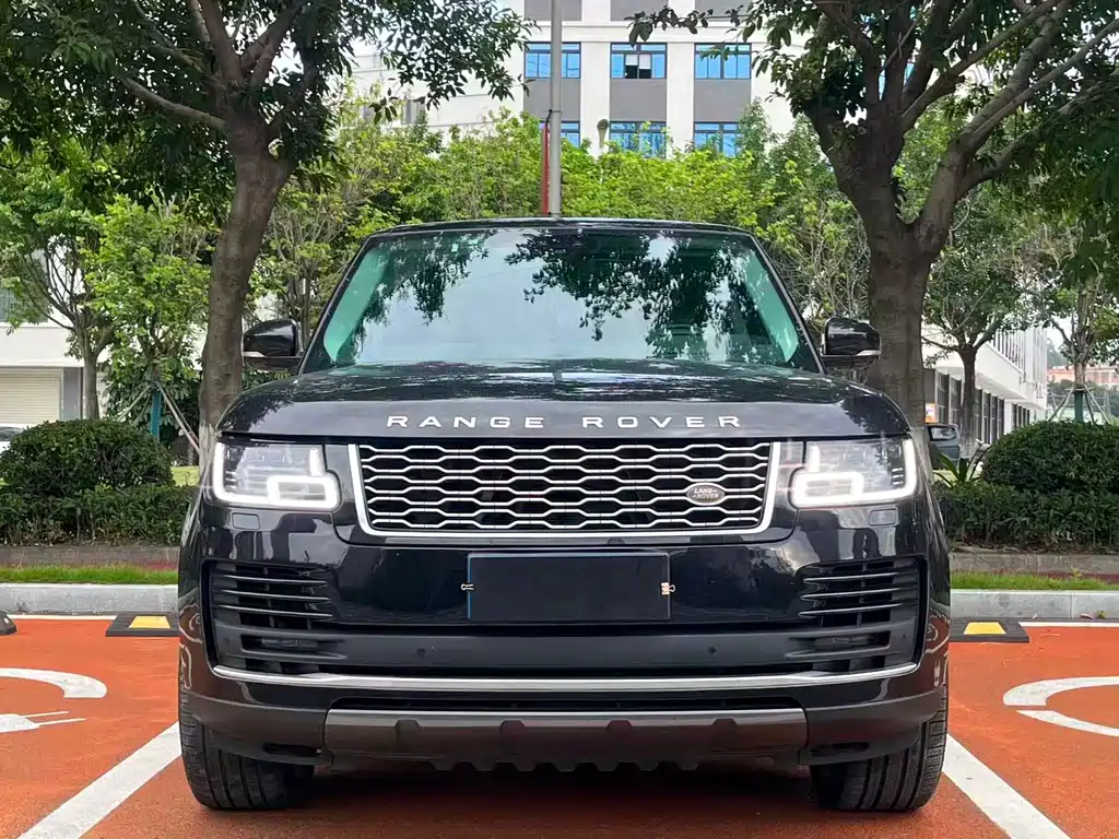 Land Rover Range Rover 2021 — фото 2