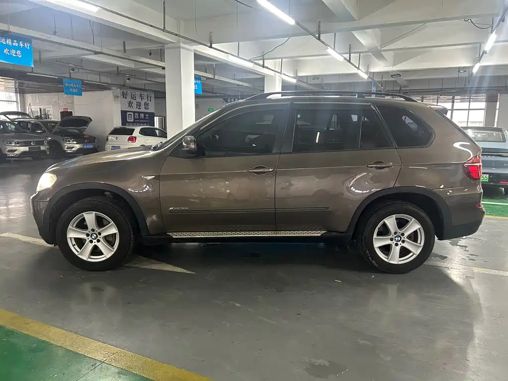BMW X5 2013 — фото 9