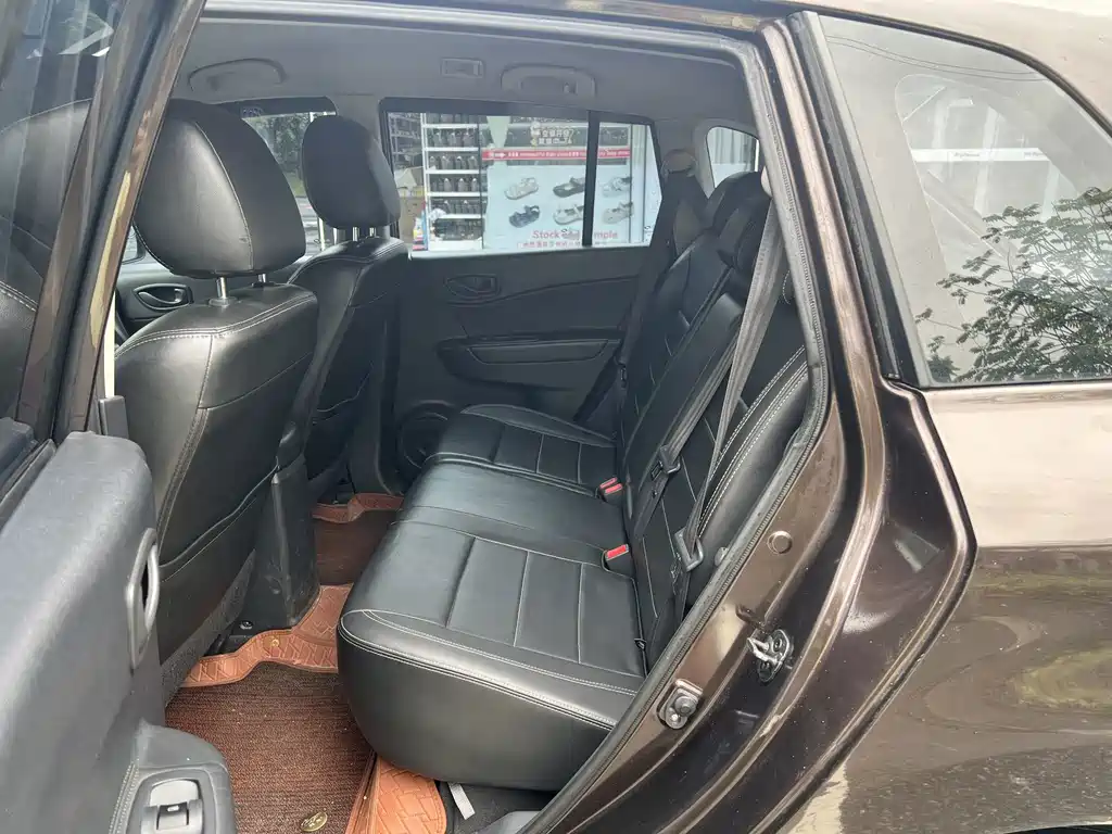 Renault Koleos 2015 — фото 10
