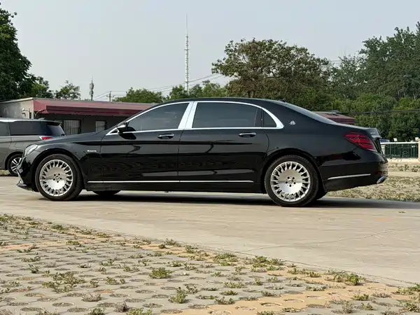Mercedes-Benz Maybach S-Class 2020