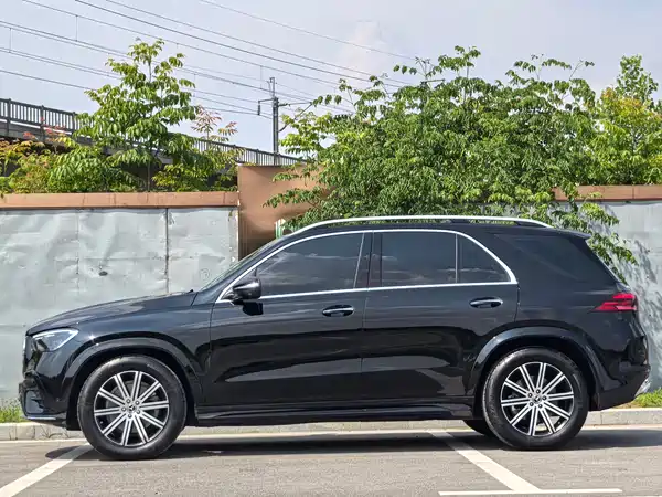 Mercedes-Benz GLE 2024