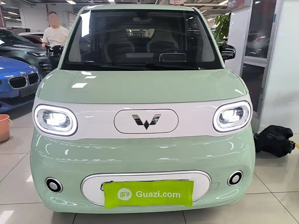 Wuling Hongguang MINIEV 2025