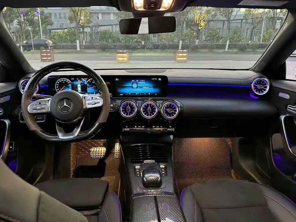 Mercedes-Benz CLA 2023 — фото 5