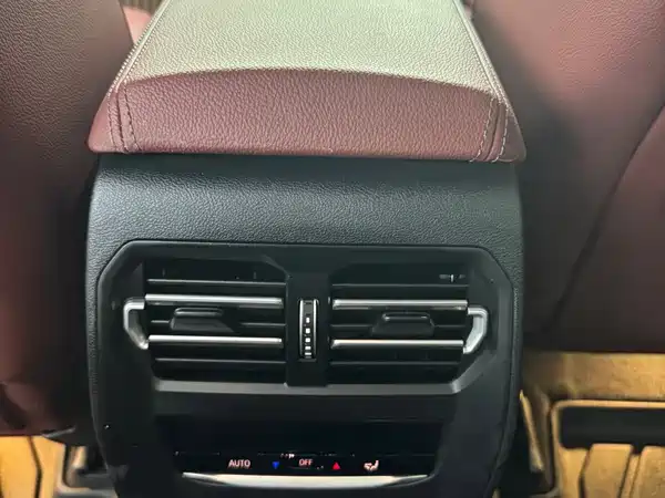 BMW 3 Series 2024