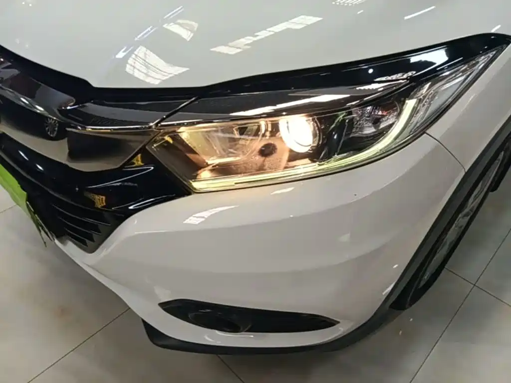 Honda Vezel 2021 — фото 24
