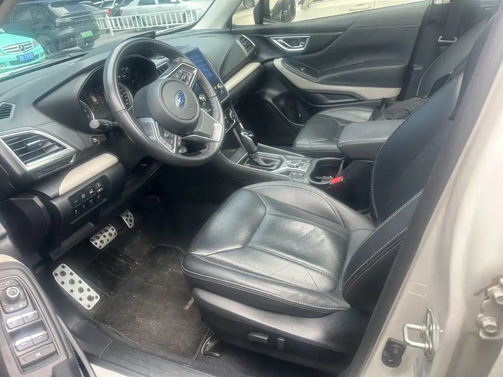 Subaru Forester 2022