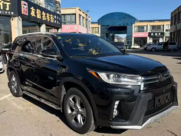 Toyota Highlander 2019