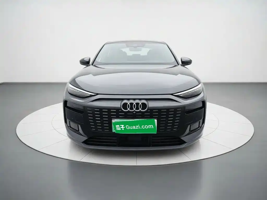 Audi Q6L E-Tron 2026 — фото 2