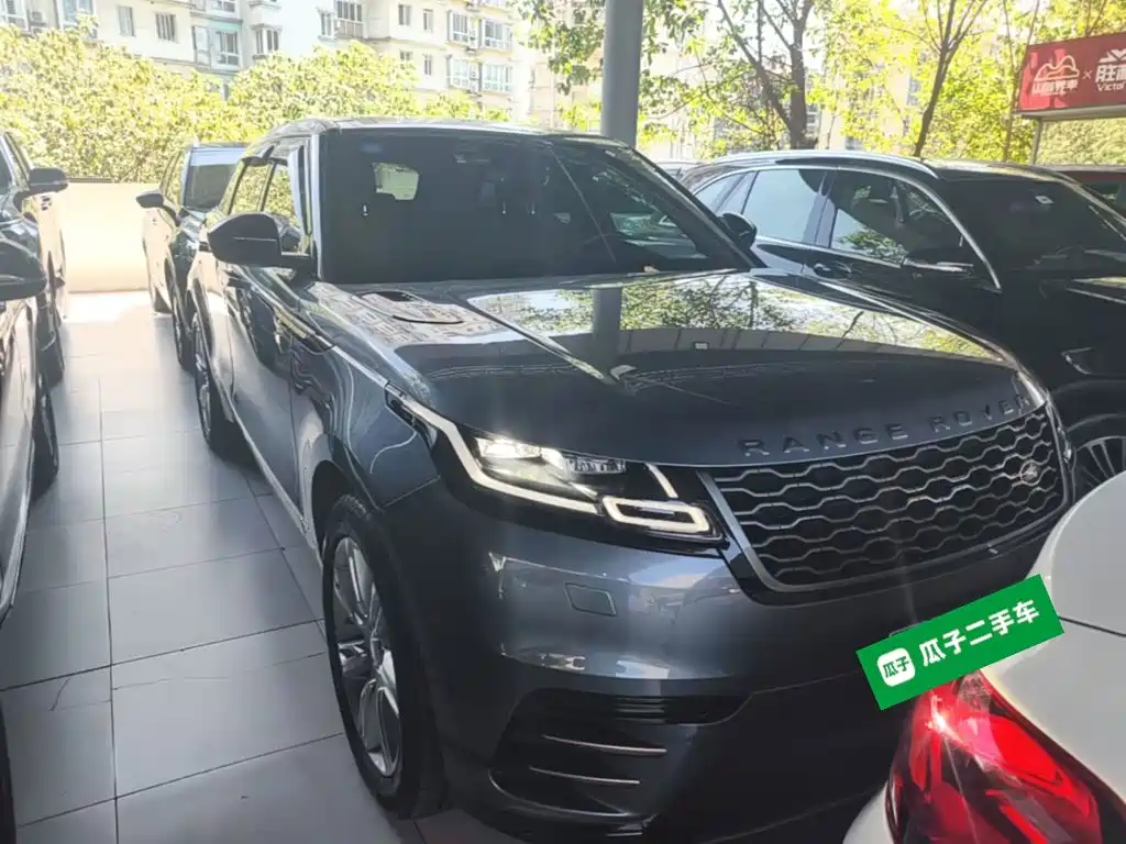 Land Rover Range Rover Velar 2019 — фото 3