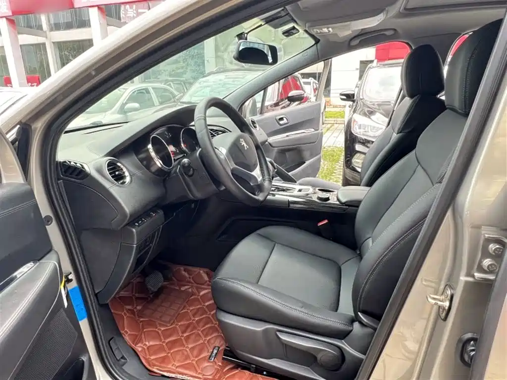 Peugeot 3008 2015 — фото 10