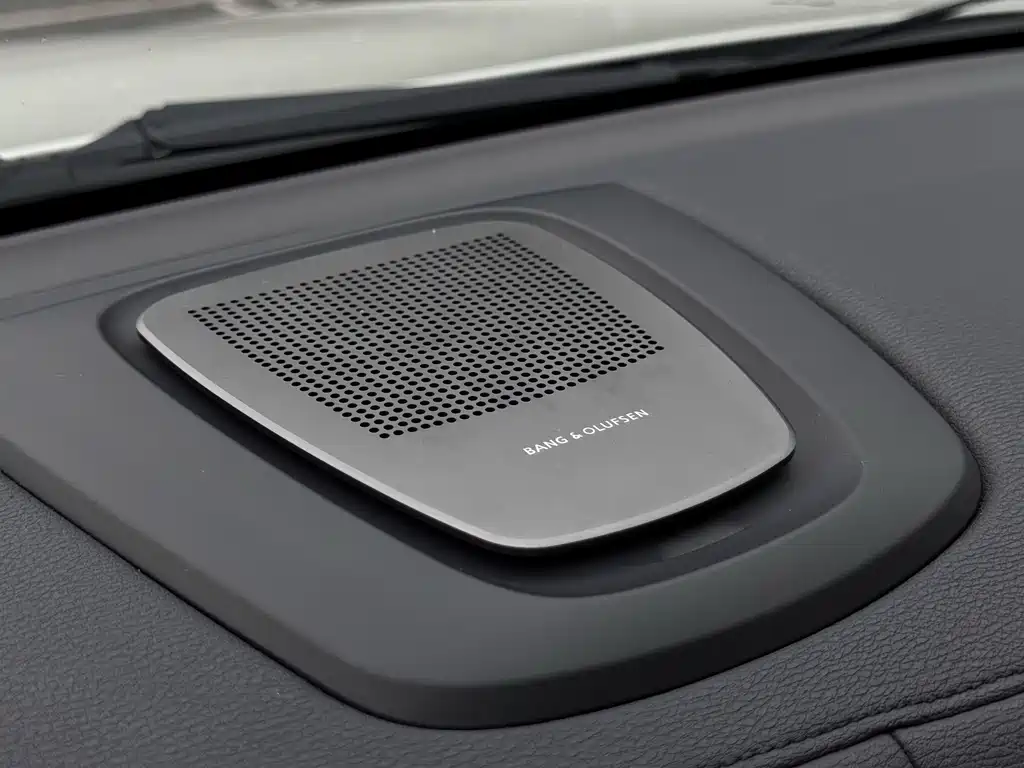 BMW X6 2015 — фото 24