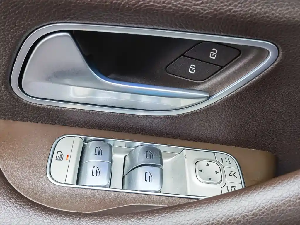 Mercedes-Benz GLE 2020 — фото 38