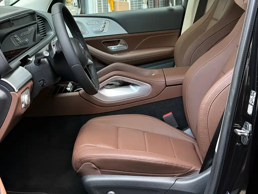 Mercedes-Benz GLS — фото 5