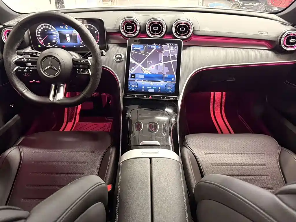 Mercedes-Benz C-Class 2023 — фото 6