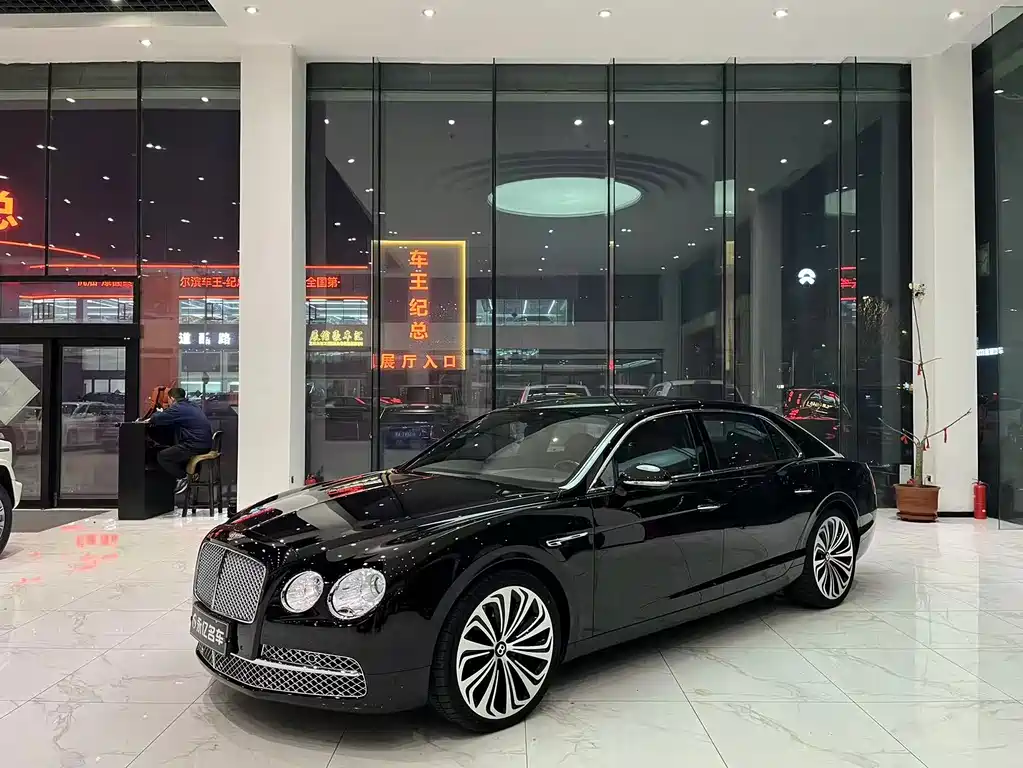 Bentley Flying Spur 2014 — фото 1